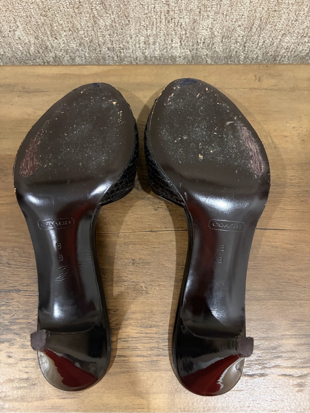 Coach Black Leather Open-Toe Mules with Gold Chain Detail - Picture 3 of 3